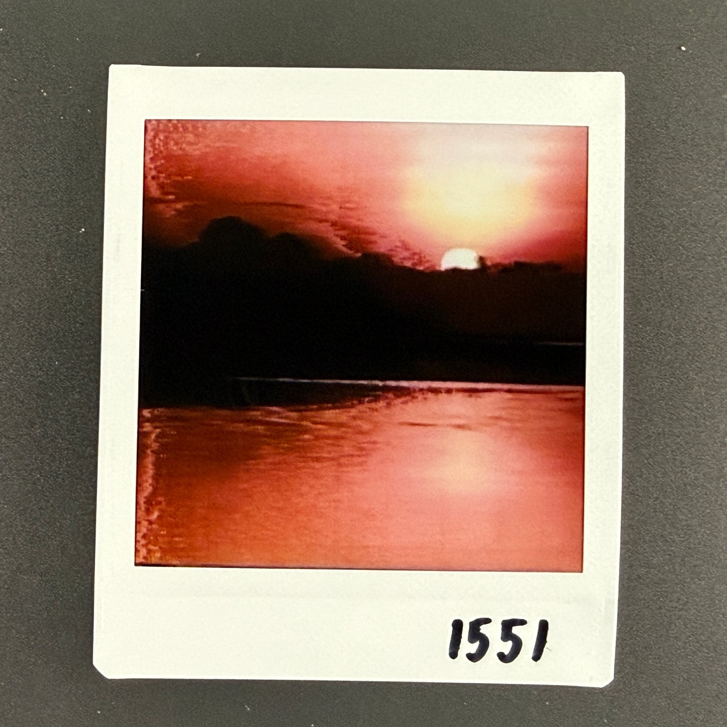1551
