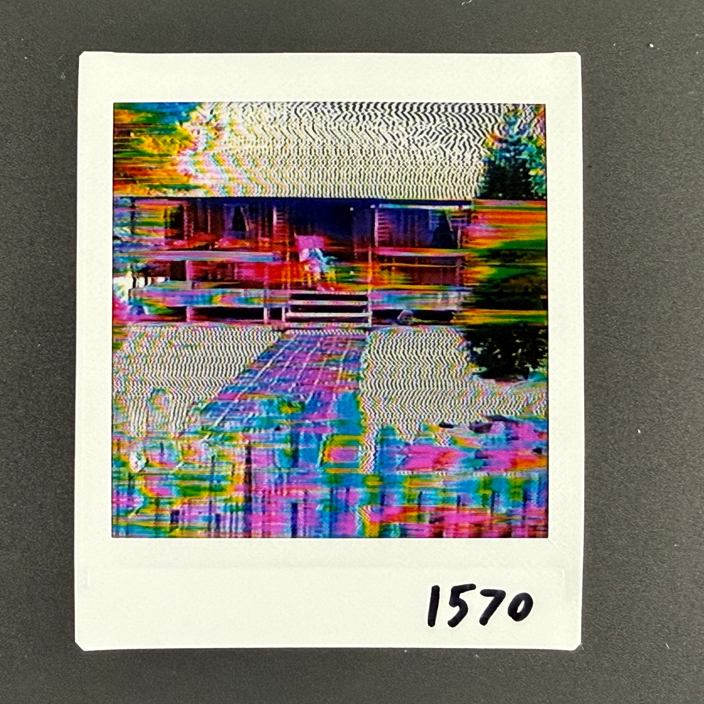 1570