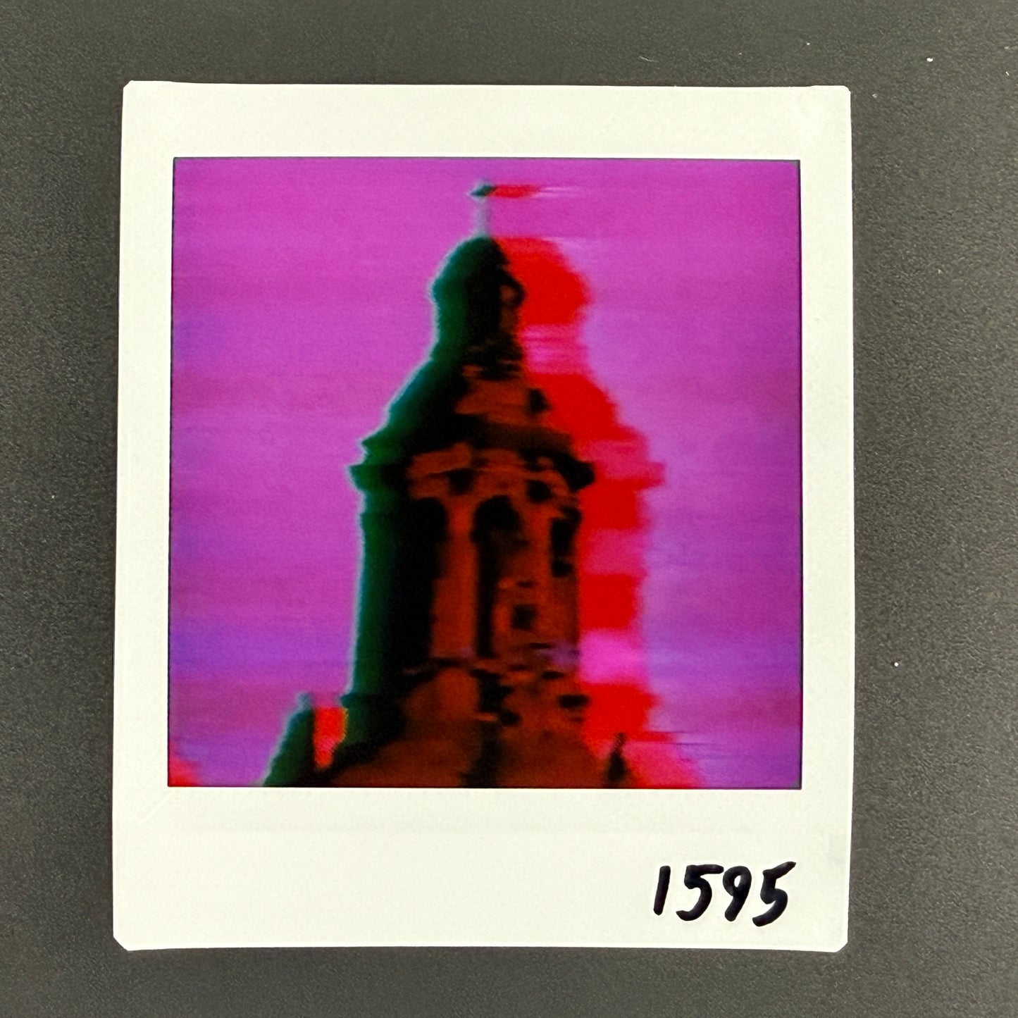 1595