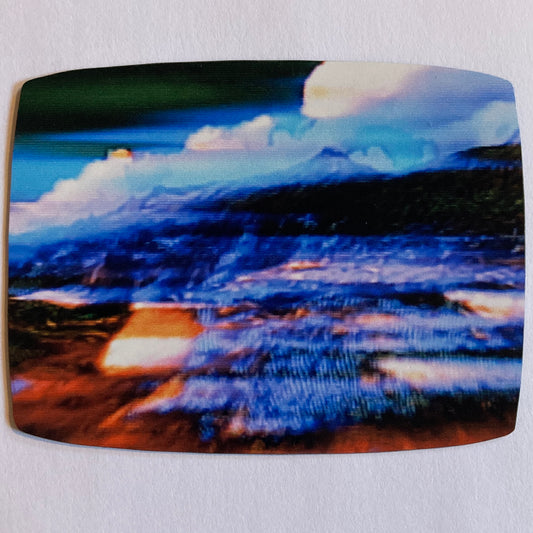 mountain glitch magnet