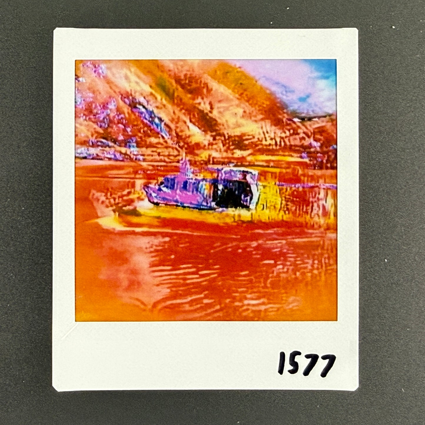 1577